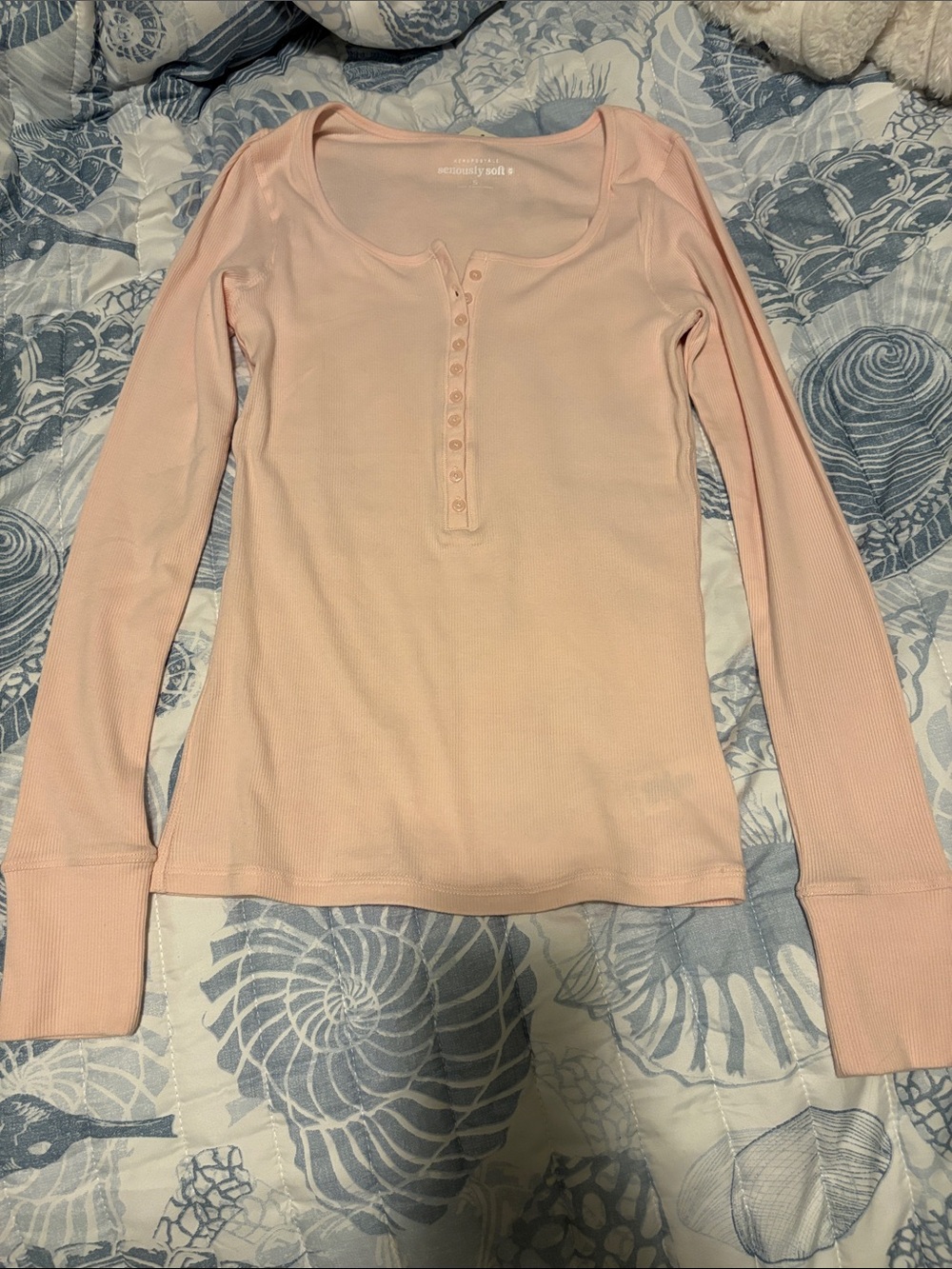 Aeropostale Pale Pink Ribbed Henley Long Sleeve Top